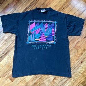 Vintage Tee Graphic Tshirt Single Stitch 100% Cotton Lake Champlain Vermont